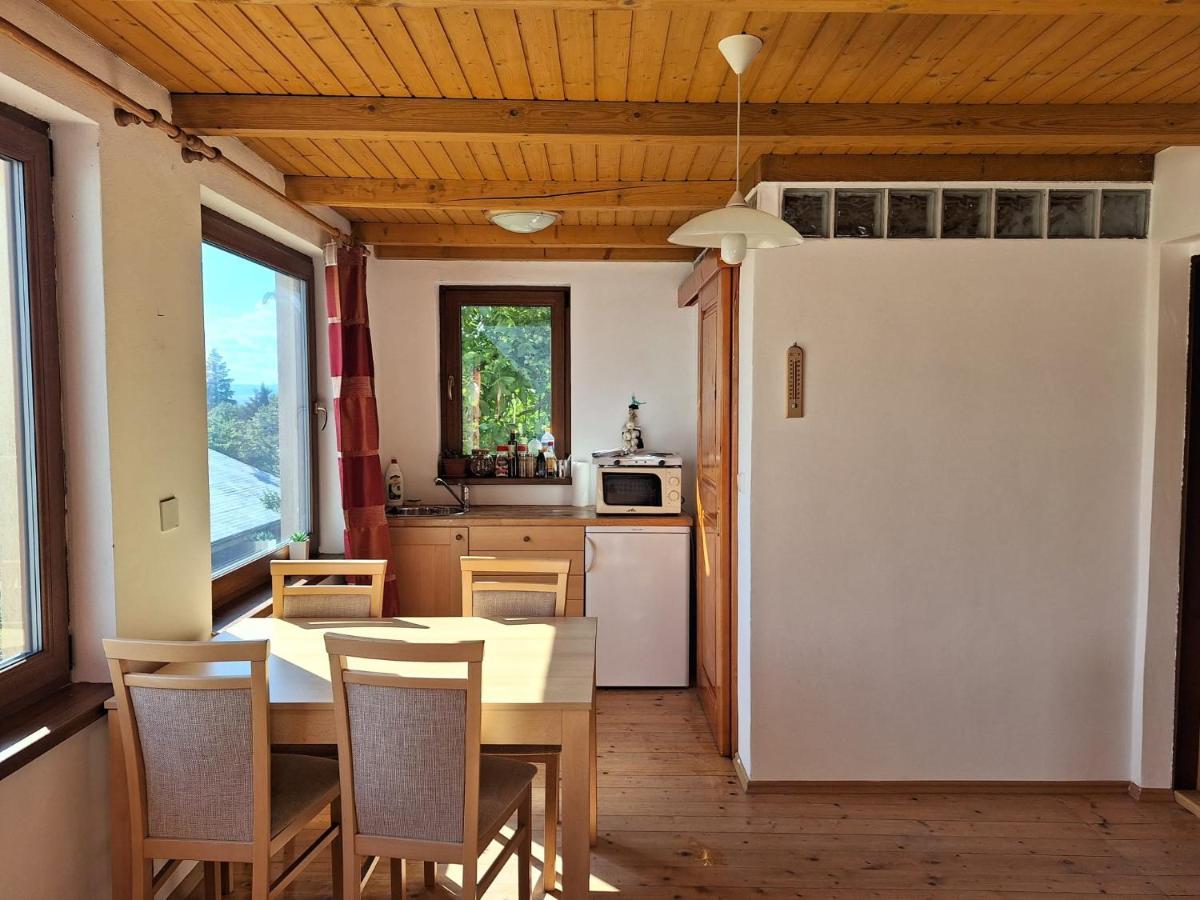 Sunset House Piestany Bungalow Banka 外观 照片